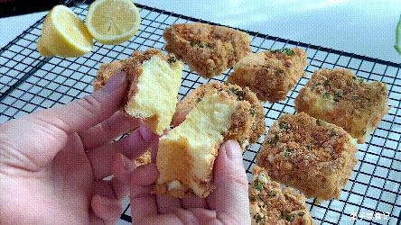 肉松蛋糕怎么做不掉皮？教你1个小技巧，简单易学0失败