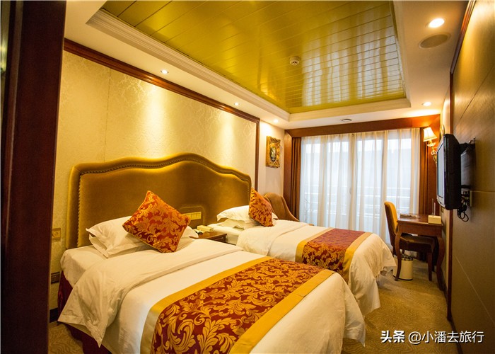 长江游轮和长江轮渡有什么区别,长江游轮和国际游轮哪个划算