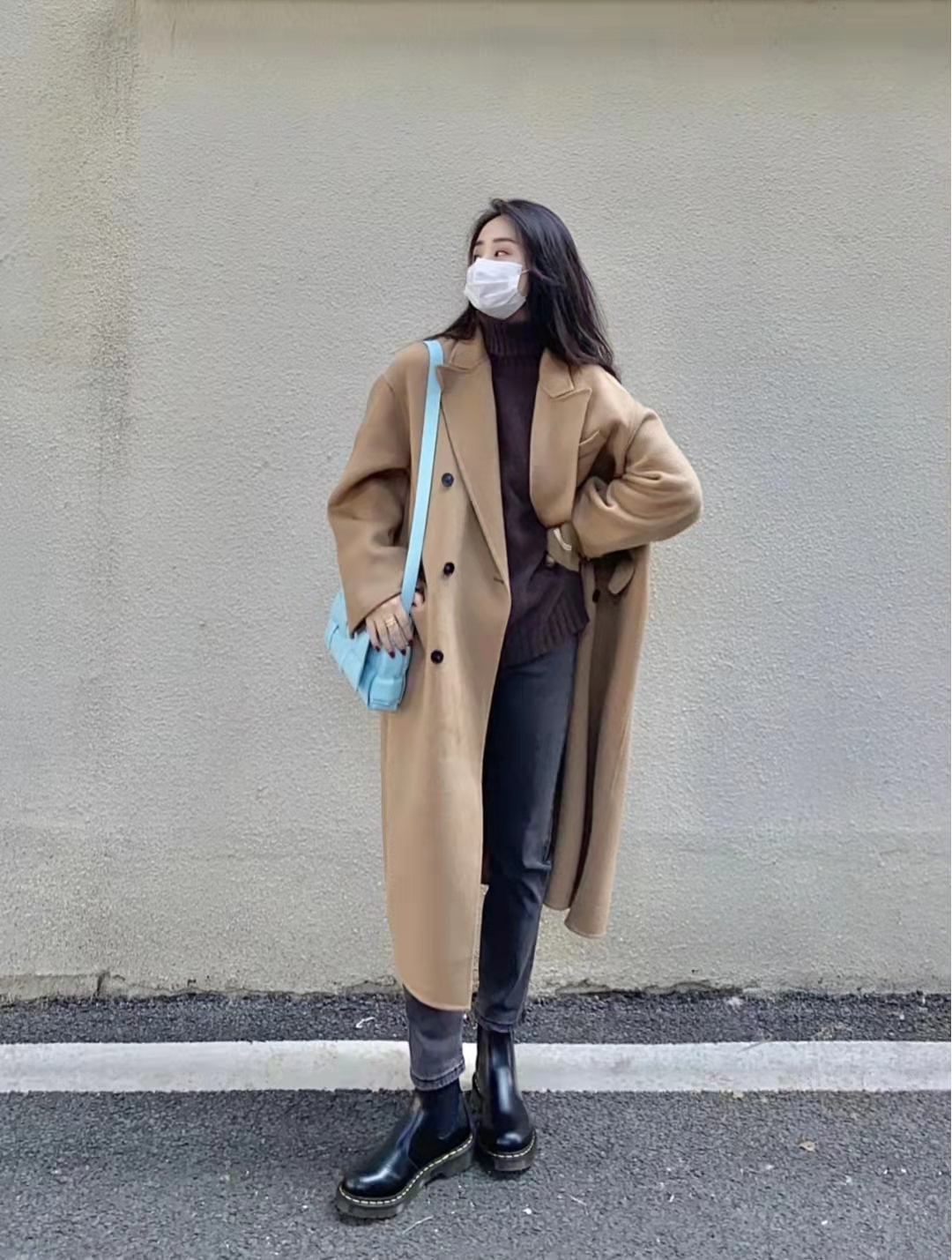 男生冬天灰色裤子配什么,男士冬天灰色上衣搭配什么裤子