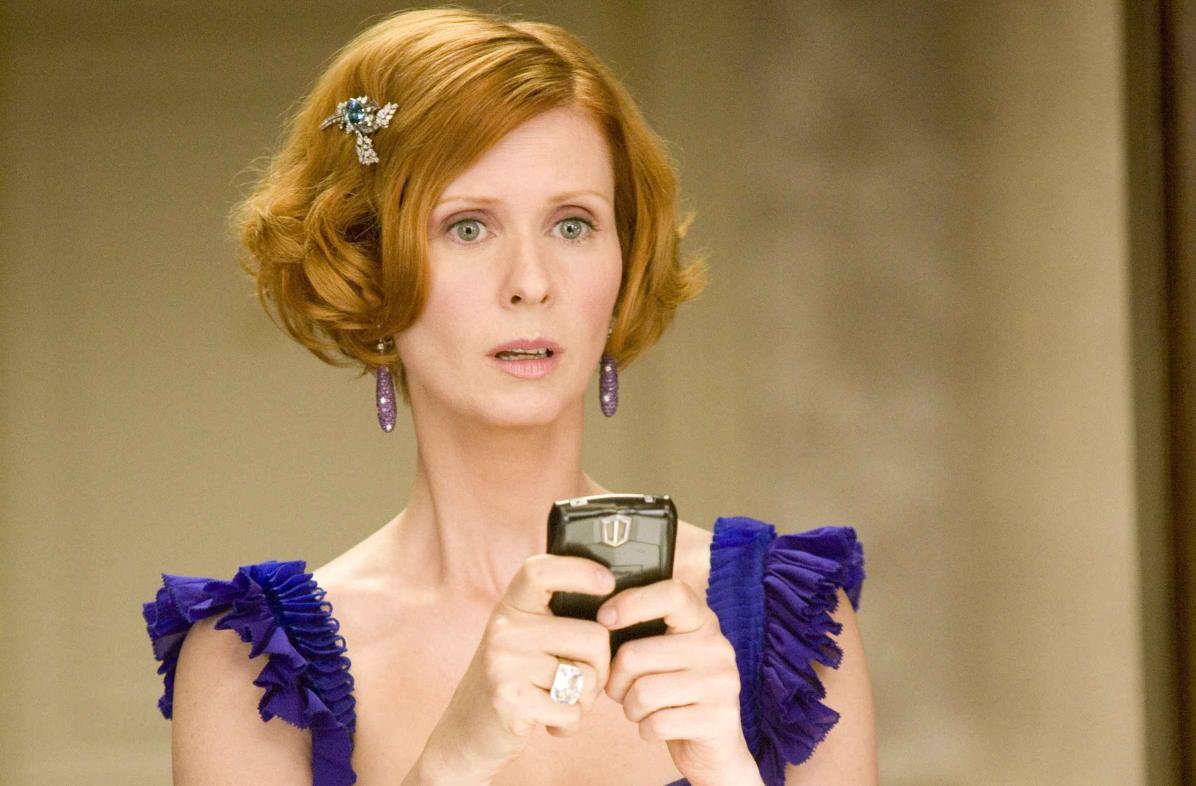 女朋友对我戒心很重，怎么办？