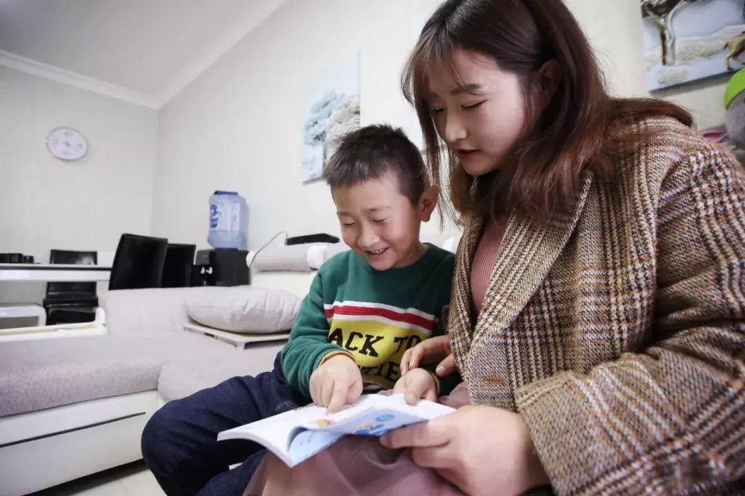 春节走访贫困户,走访新家人