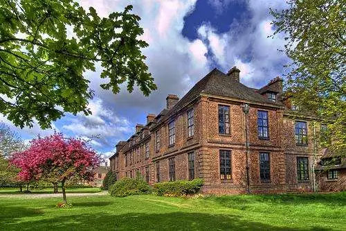 去英国留学生病了如何就医,英国留学孩子生病了怎么办