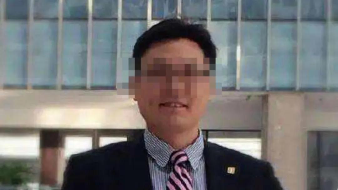 看高管涉性侵案报道，伪平衡只会在互相抵消中搅浑水