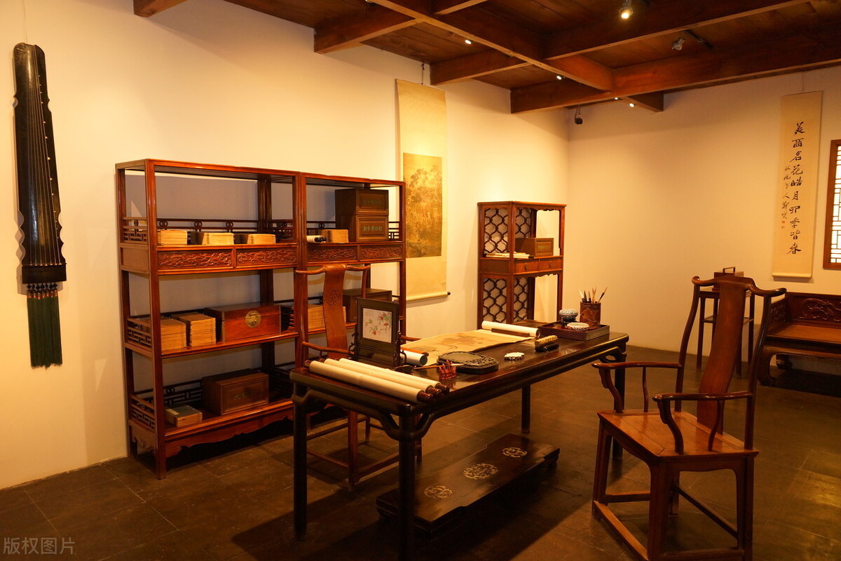 酒店客房木质家具的维护和保养,木质家具保养精油