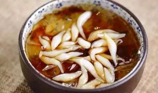 白色凉粉和黄色凉粉的区别,跟凉粉一样的东西是什么