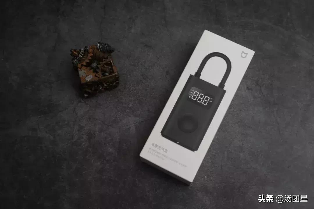 小米出了几款产品,小米的有锁和无锁