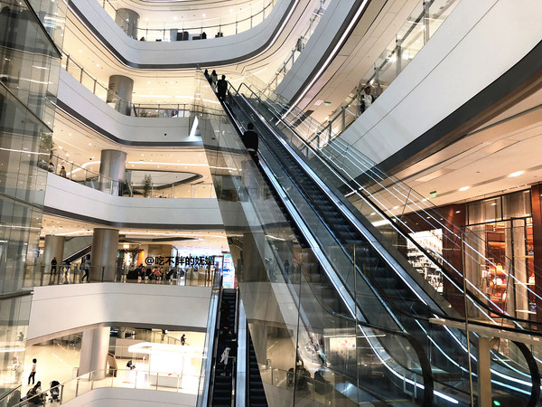 吃货夫妻结婚2周年，去成都逛吃逛吃，3天花了5600元~