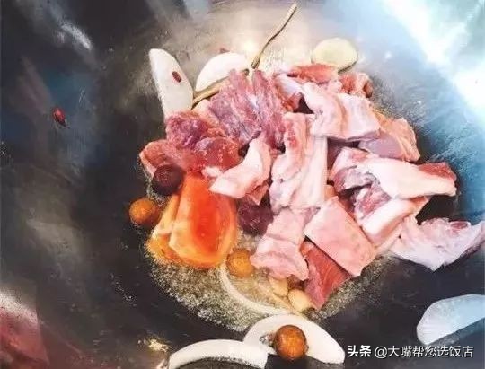 吃在中国的美味,中国美食大锅炖鱼