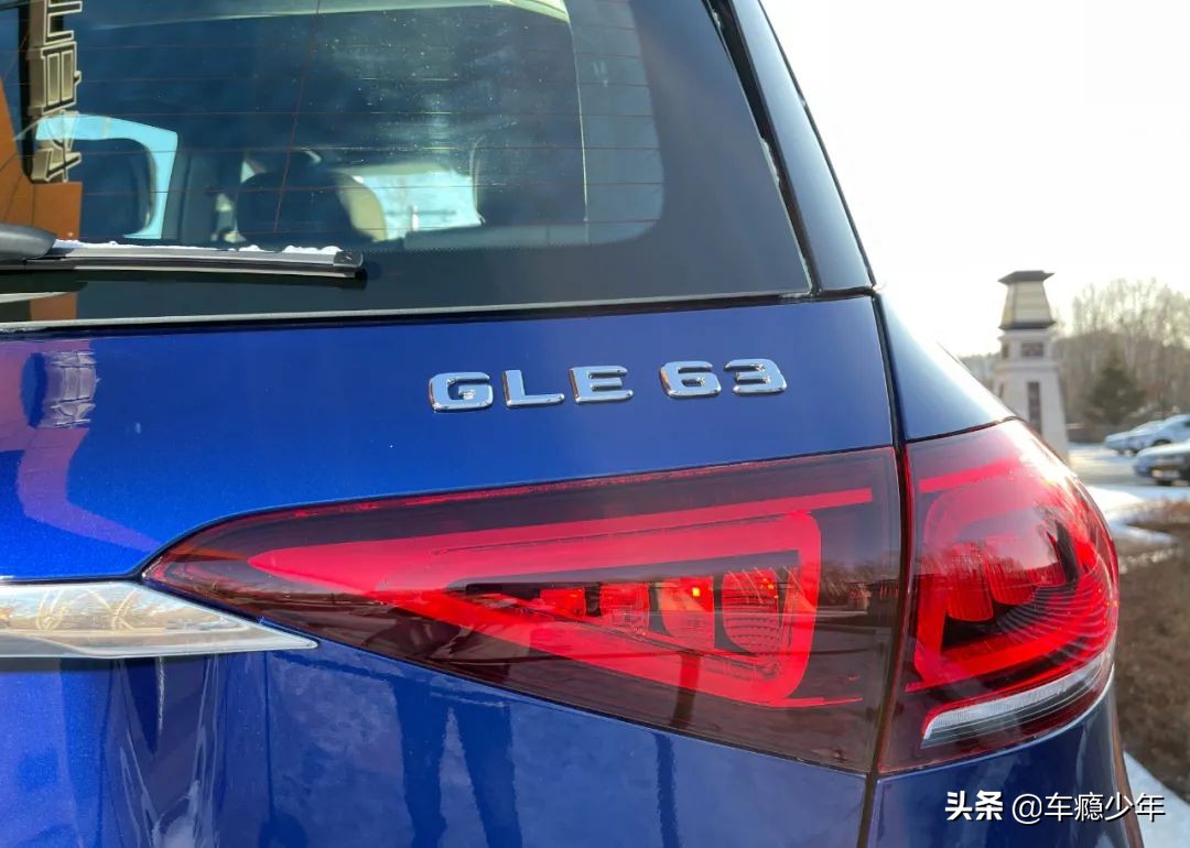 售价146.88万！实拍奔驰GLE63​，X5M最强劲对手