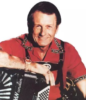 中国当前青年手风琴演奏家排名榜,国外的手风琴演奏家介绍