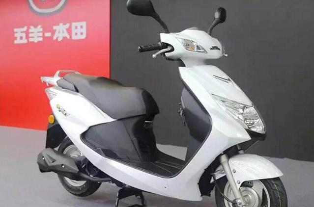 雅志110国四评测,雅志110踏板车详细参数