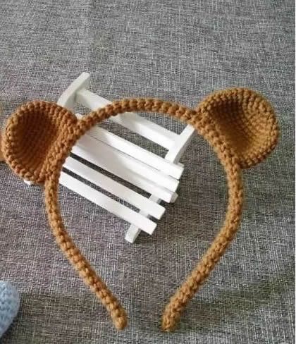 钩发箍教程小朋友,钩个保暖漂亮的发带