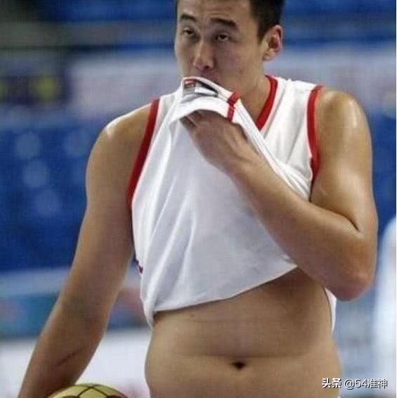 中国男足有哪些著名运动员,中国男足十大经典球员