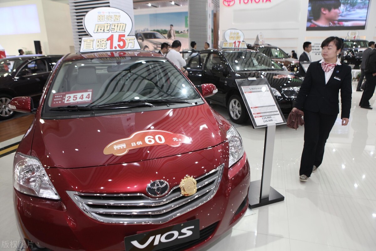 4s店未退押金怎么办,4s店买车订金不肯退怎么处理