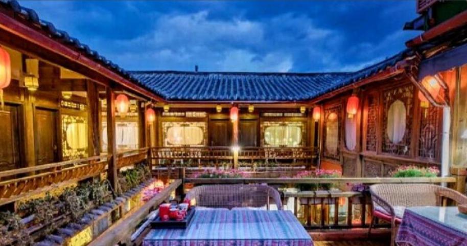 丽江白沙古镇住宿推荐,束河古镇三天两晚住宿团购