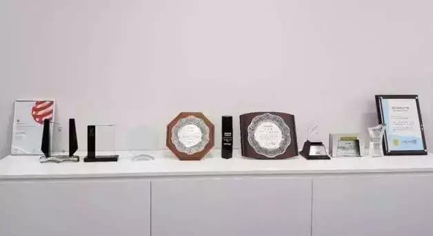 吸黑头神器去粉刺角质收缩毛孔,皮肤清洁收缩毛孔黑头角质