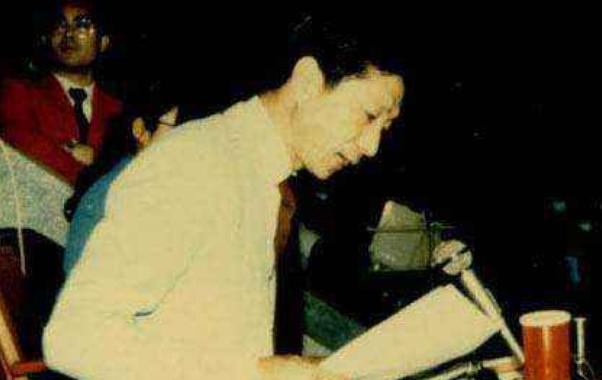 赵忠祥世界杯,体育解说员赵忠祥