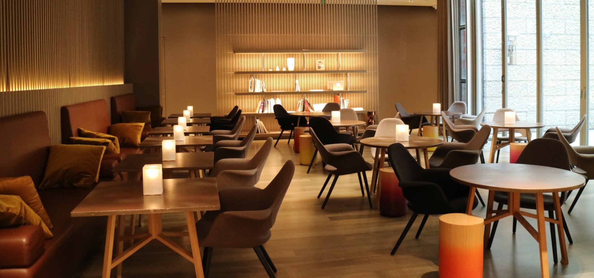 开咖啡馆的小确幸，奢侈品牌也要有