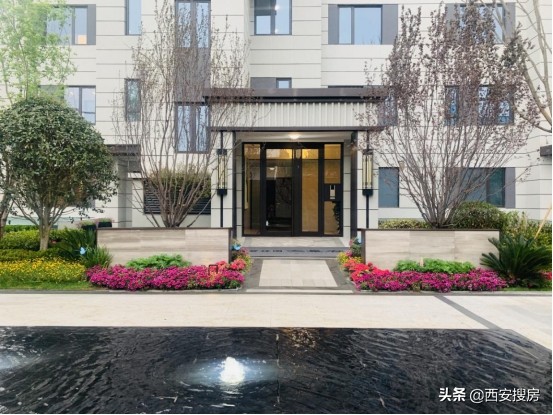 首批房价异动楼盘名单,首付8万在售新楼盘房价多少