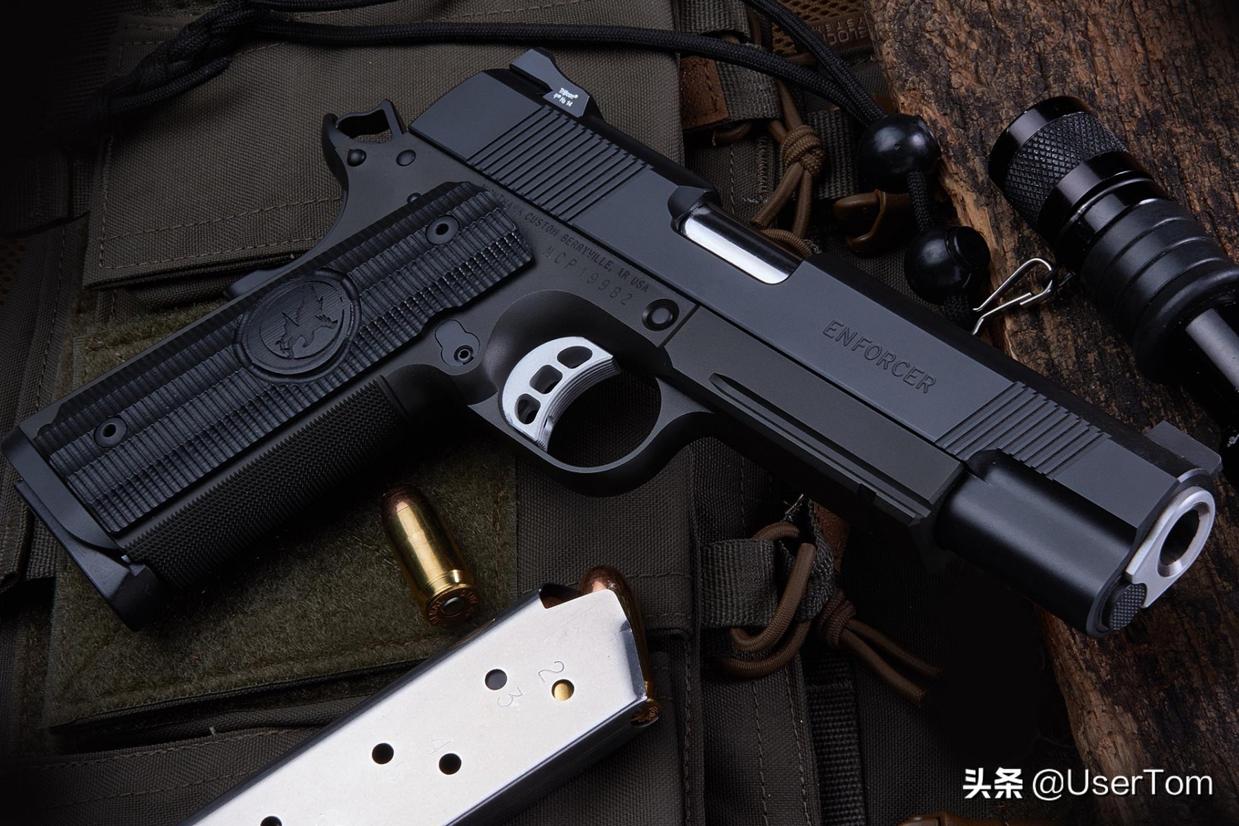 德国夜鹰左轮手枪图片,夜鹰雌鹰1911手枪