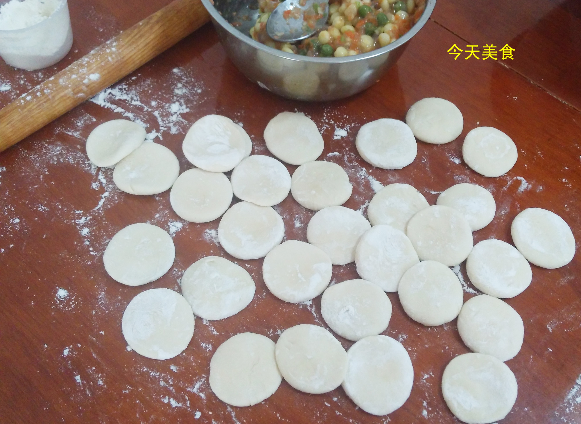 冬天吃饺子就爱吃这种馅不用放肉,冬天饺子馅怎么调调料