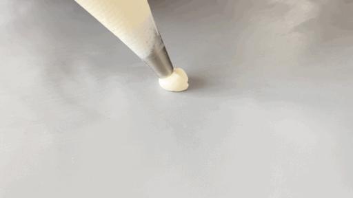 教人如何裱花视频讲解教程,蛋糕裱花必须知道的几种表现手法