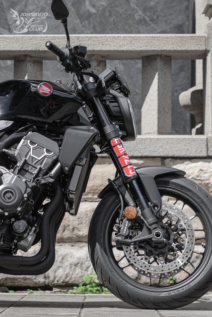 本田cbx1000摩托车试驾,试驾本田CB1000R
