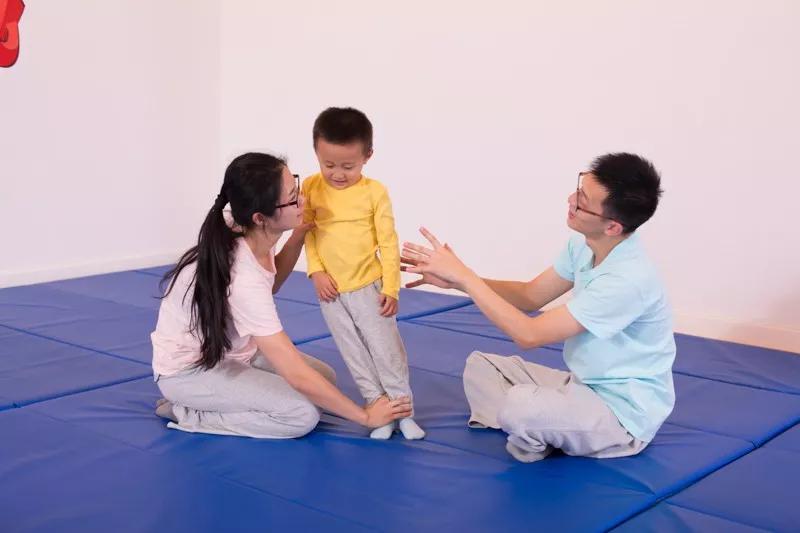 在家玩的好玩游戏7到12岁,在家玩的亲子游戏10岁简单好玩