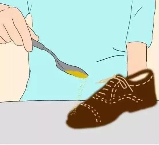 鞋后跟上的小拉环,鞋子后小拉环断了可以修吗