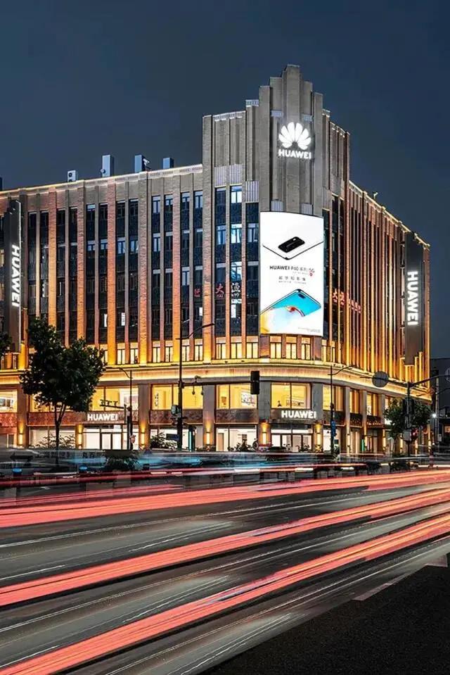 大牌为何喜欢抄小众品牌,大牌为什么喜欢黑白