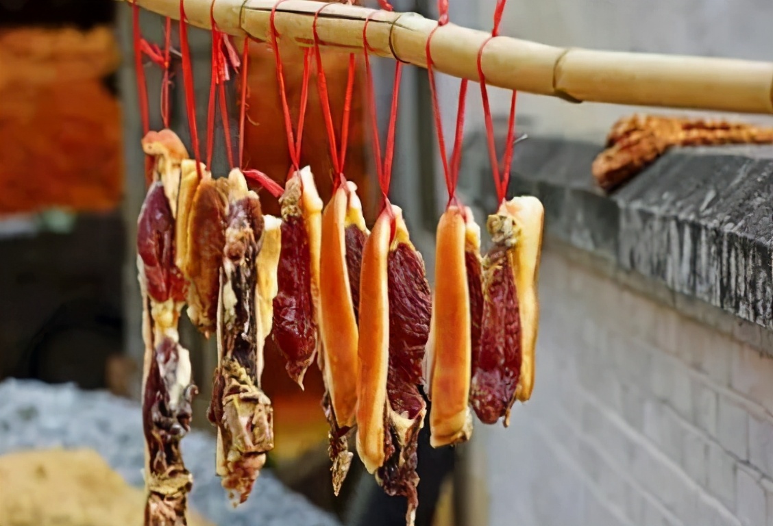 腌腊肉不要只加盐,纯盐腌腊肉的正确方法
