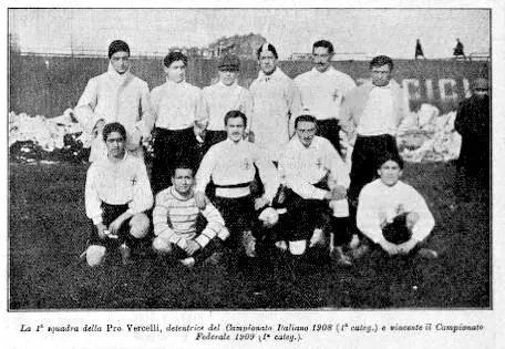 藏起所有球衣真相的背后,藏在足球里的秘密