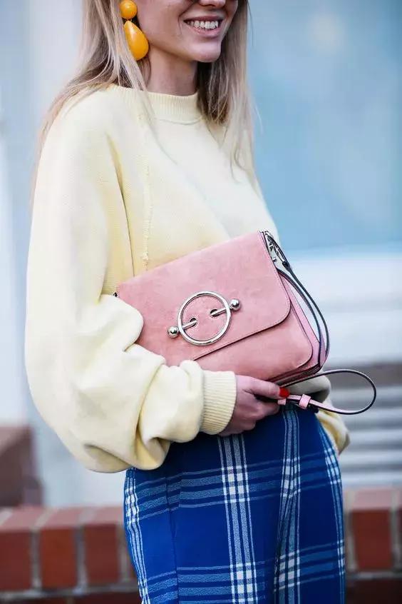 女生第一个大牌包买什么合适,人生第一只名牌包怎么选