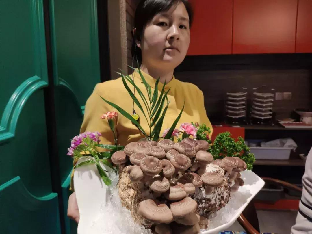 3斤多的斑鱼可以片几盘肉,三四斤左右黑鱼