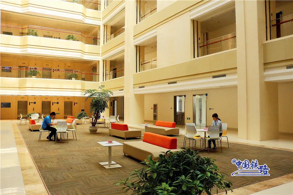 才考的驾照可以开超跑吗,豪车的驾照怎么考