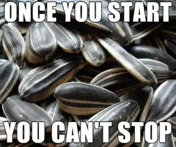 外国人如何看待中国人嗑瓜子,老外看中国人嗑瓜子