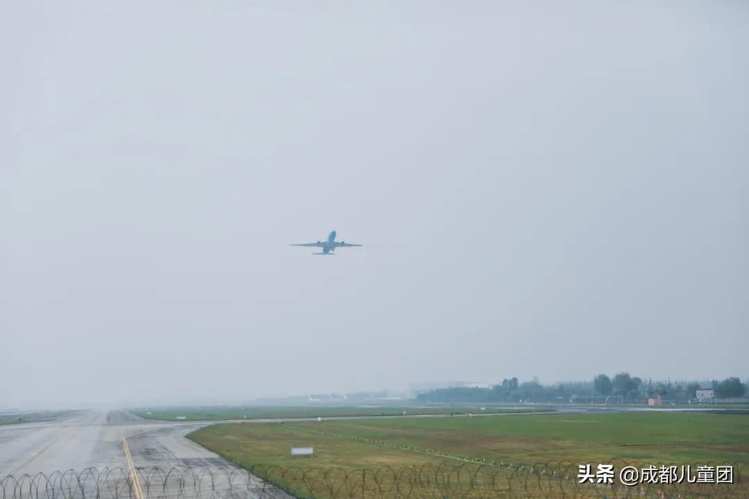 空港运动公园游玩攻略,空港体育公园是空港花田吗