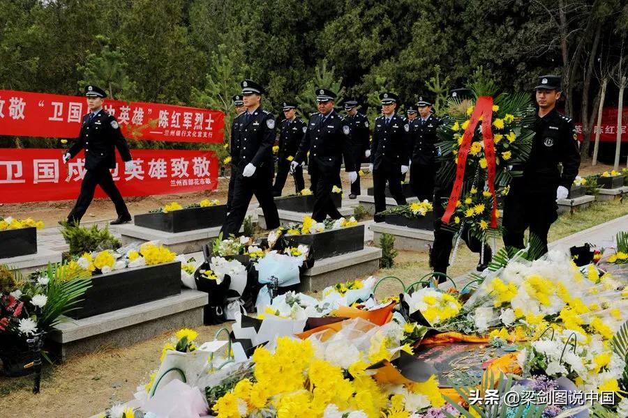 兰州缅怀革命烈士传承民族精神,兰州缅怀先烈