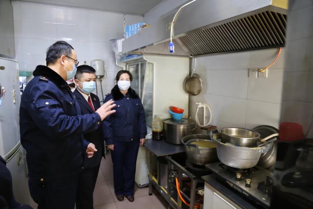 监管食品药品安全的四个最严是指,食药领域三个最严规定