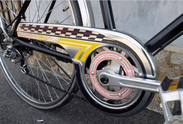 丰田自行车相撞,丰田自行车视频大全