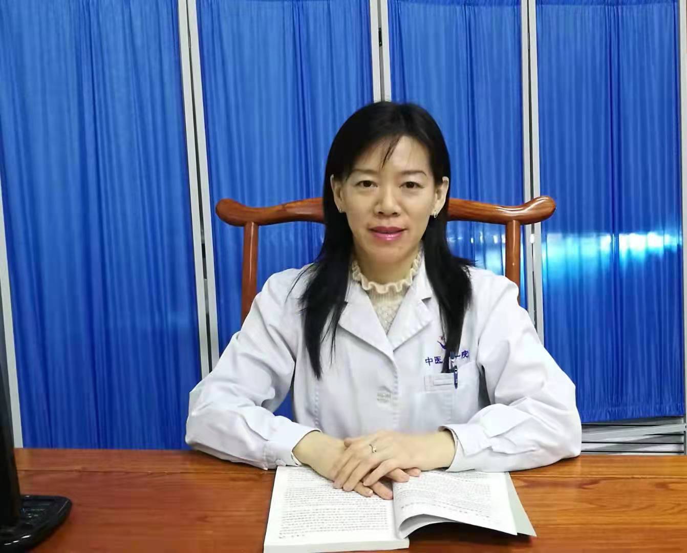 梳头养生好处多五类人更该梳头,梳头养生知识大全