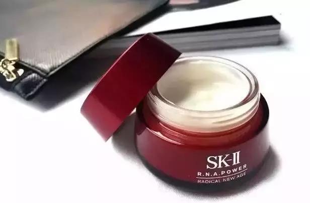 去眼袋用痔疮膏可以吗,小红书去眼袋的眼霜能用吗