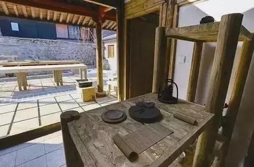 推开窗见大海的民宿榜单,推开窗能看到海的房子