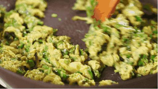 据说世道变坏是从倒卖青团开始的