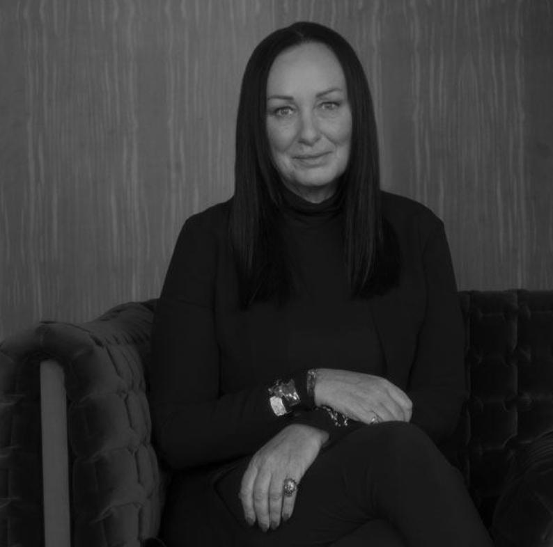 鍔犳嬁澶уコ鑰佹澘,鍔犳嬁澶уコ鑰佹澘鍥炲浗鎶曡祫