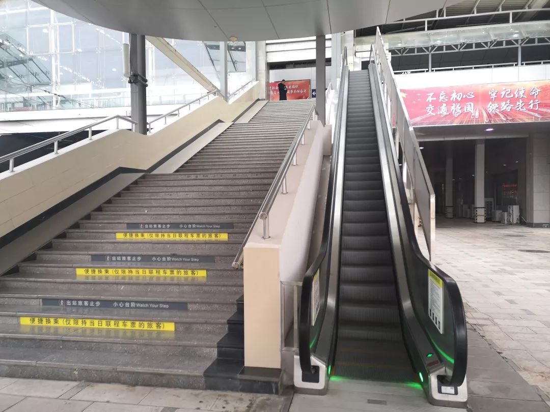 昆明站到昆明南站地铁换乘全过程,昆明站换乘昆明南全过程