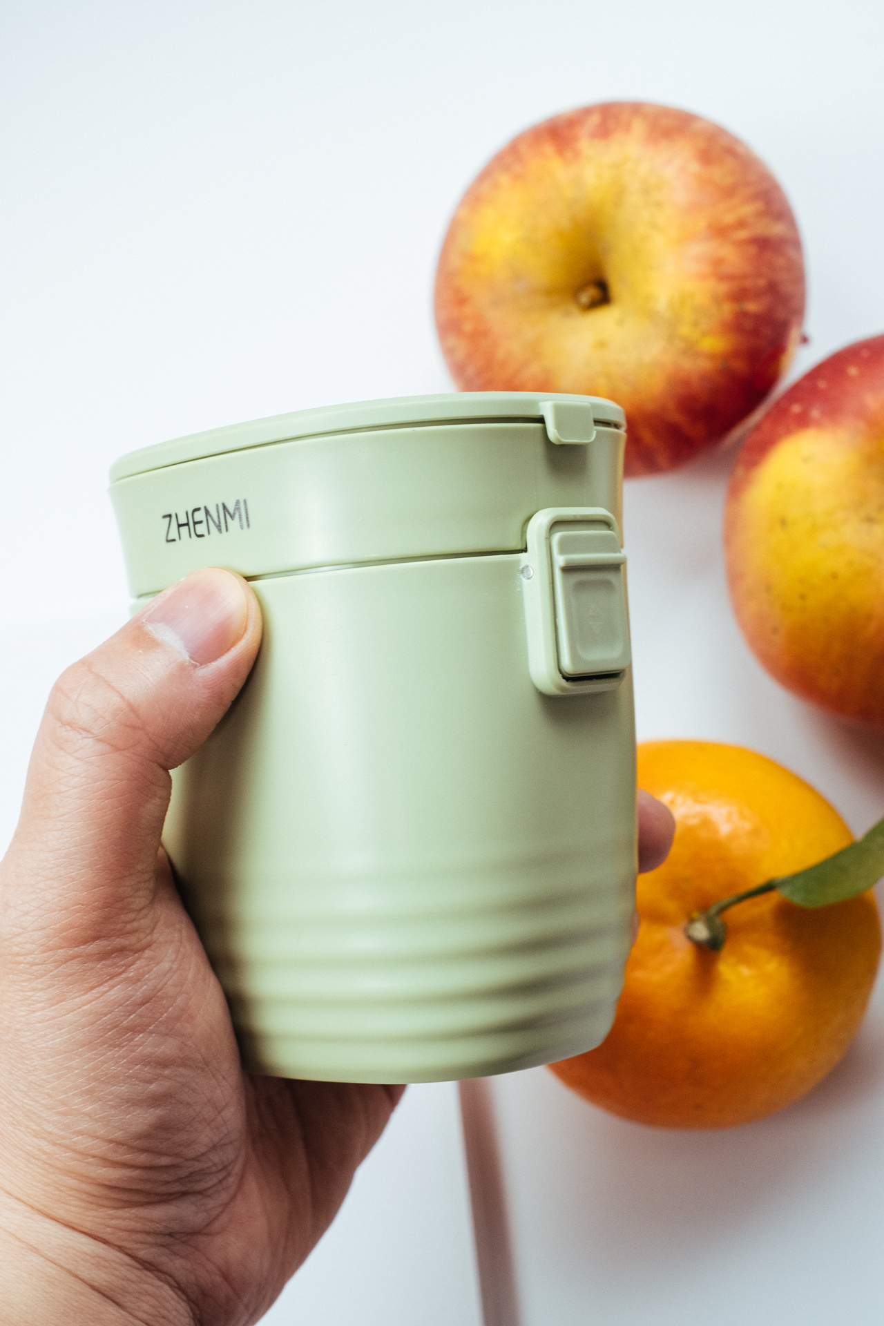 有它之后，我拒绝了含有添加剂的奶茶饮料：臻米J1真空便携果汁杯
