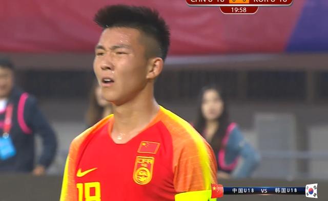 中国3:0战胜韩国时的足球队员,中国足球3比0大胜韩国