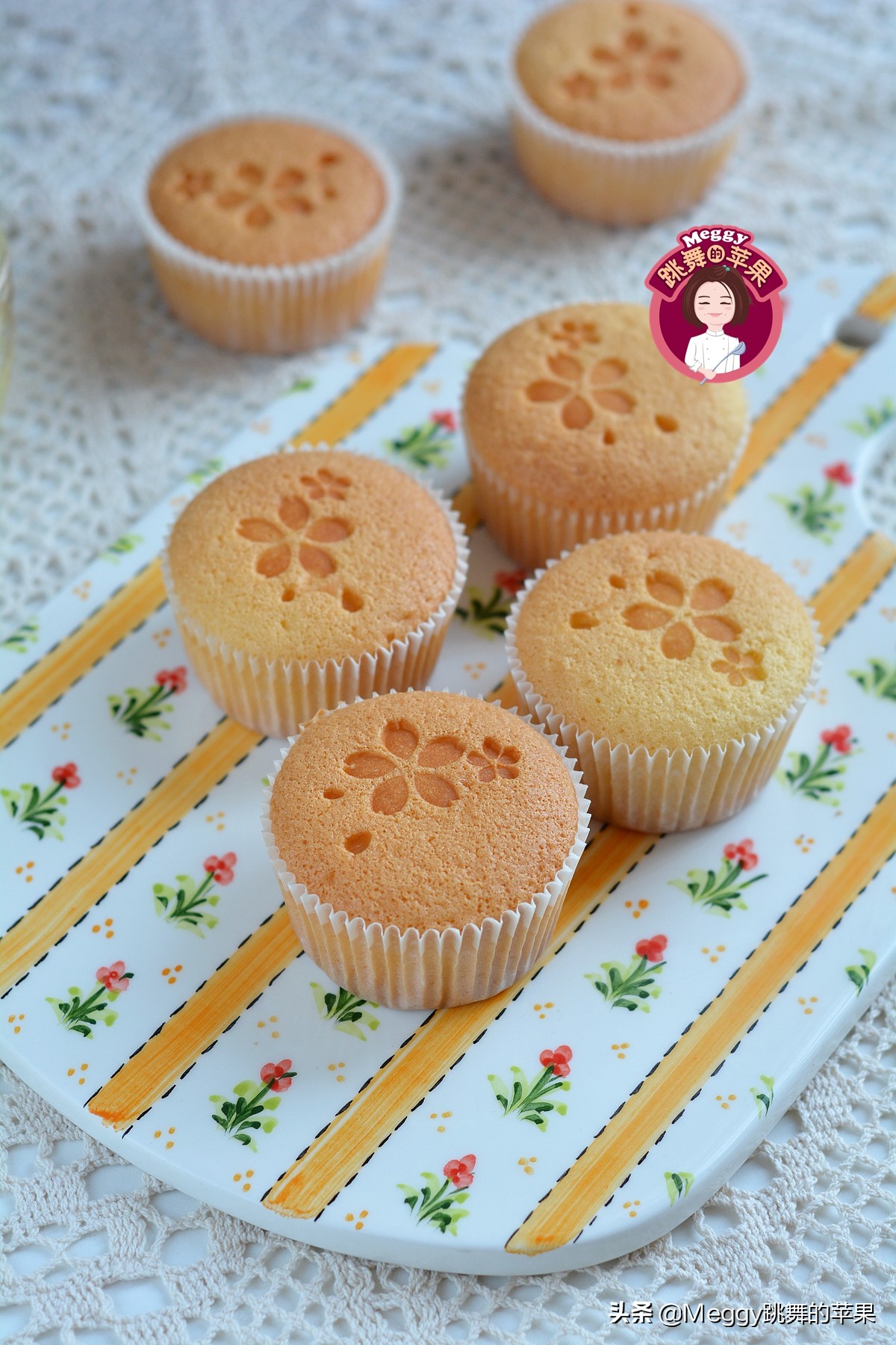 全蛋打发的可可海绵蛋糕,全蛋海绵蛋糕打发到什么程度