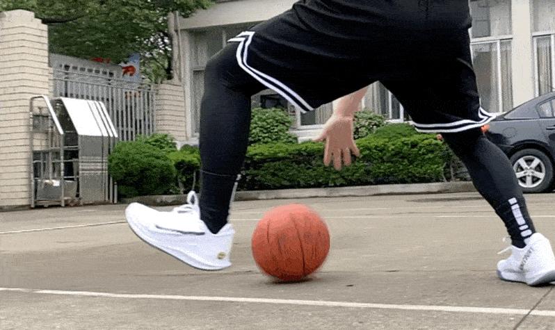 耐克airzoomcrossover篮球鞋测评,网球鞋nikezoom3